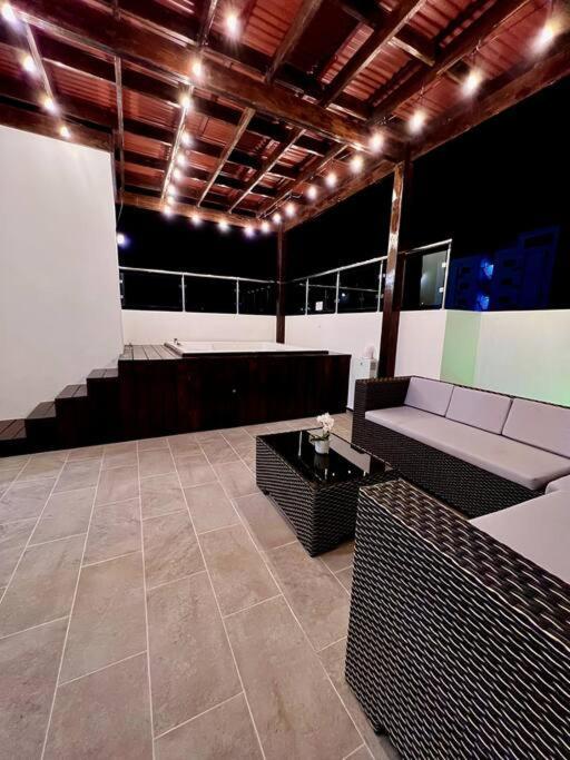 Appartement Outstanding Pent House W/Jacuzzi à Santiago De Los Caballeros Extérieur photo